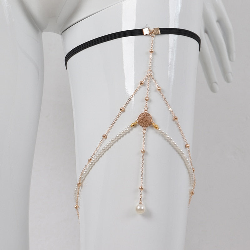Gilded Teardrop Anklet